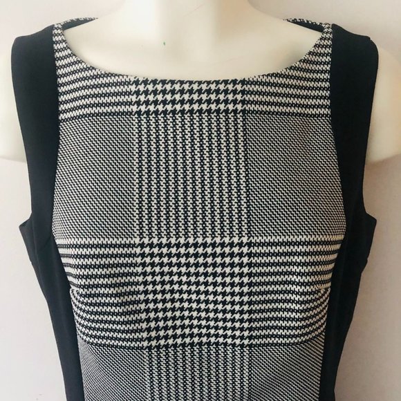 H&M Plaid Sleeveless Midi Dress in Black, Gray and White with Black Accents S 8 - Picture 3 of 14